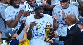 NBA火箭队公牛队3换1交易大揭秘：新援加盟助杜兰特再战巅峰